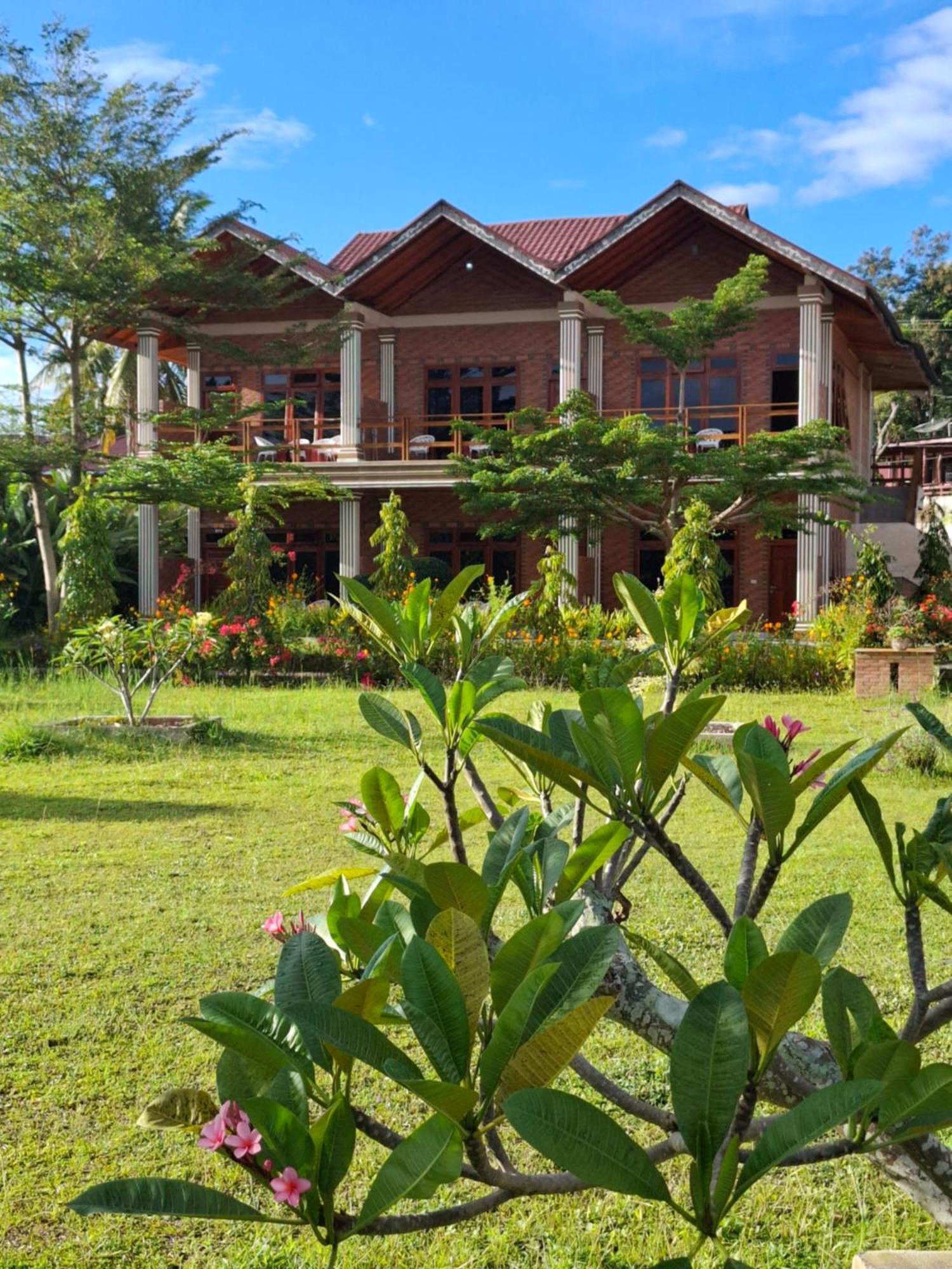 Juma cottages Tuktuk Siadong Exterior foto