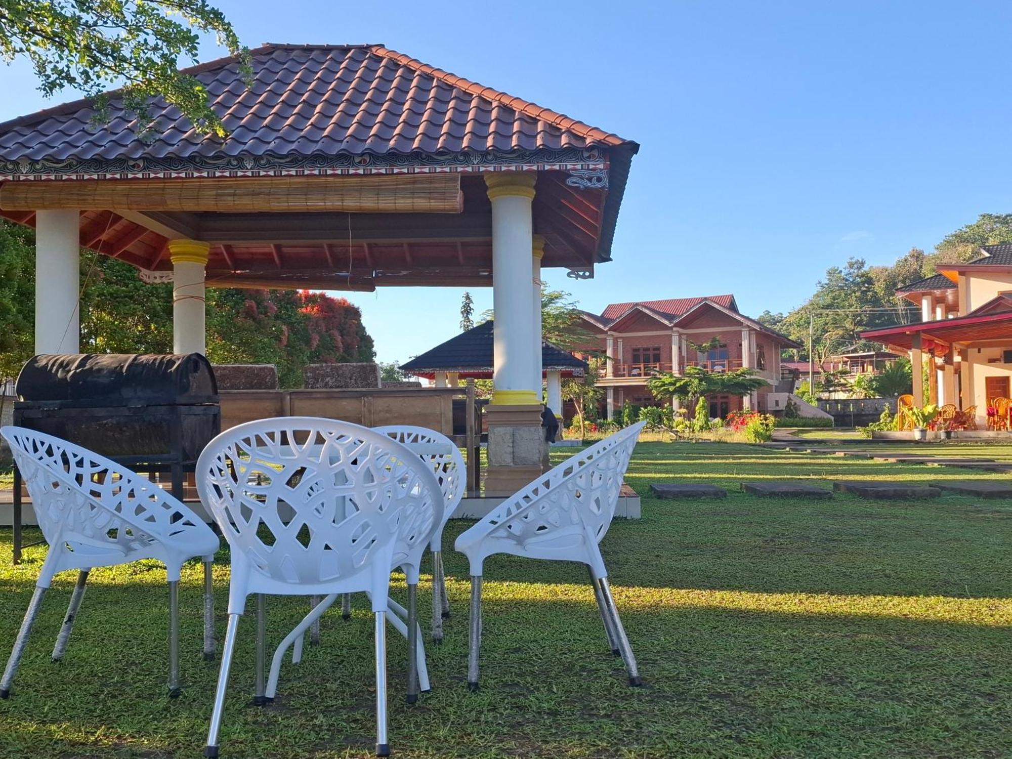 Juma cottages Tuktuk Siadong Exterior foto